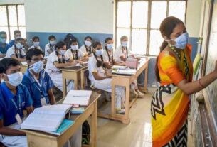 School Reopens In Haryana: हरियाणा में आज से खुले स्कूल | Total tv News |