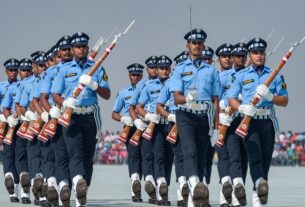 भारतीय वायु सेना में भर्ती की शुरूआत, ऐसे करें रजिस्‍ट्रेशन | IAF recruitment, | Live