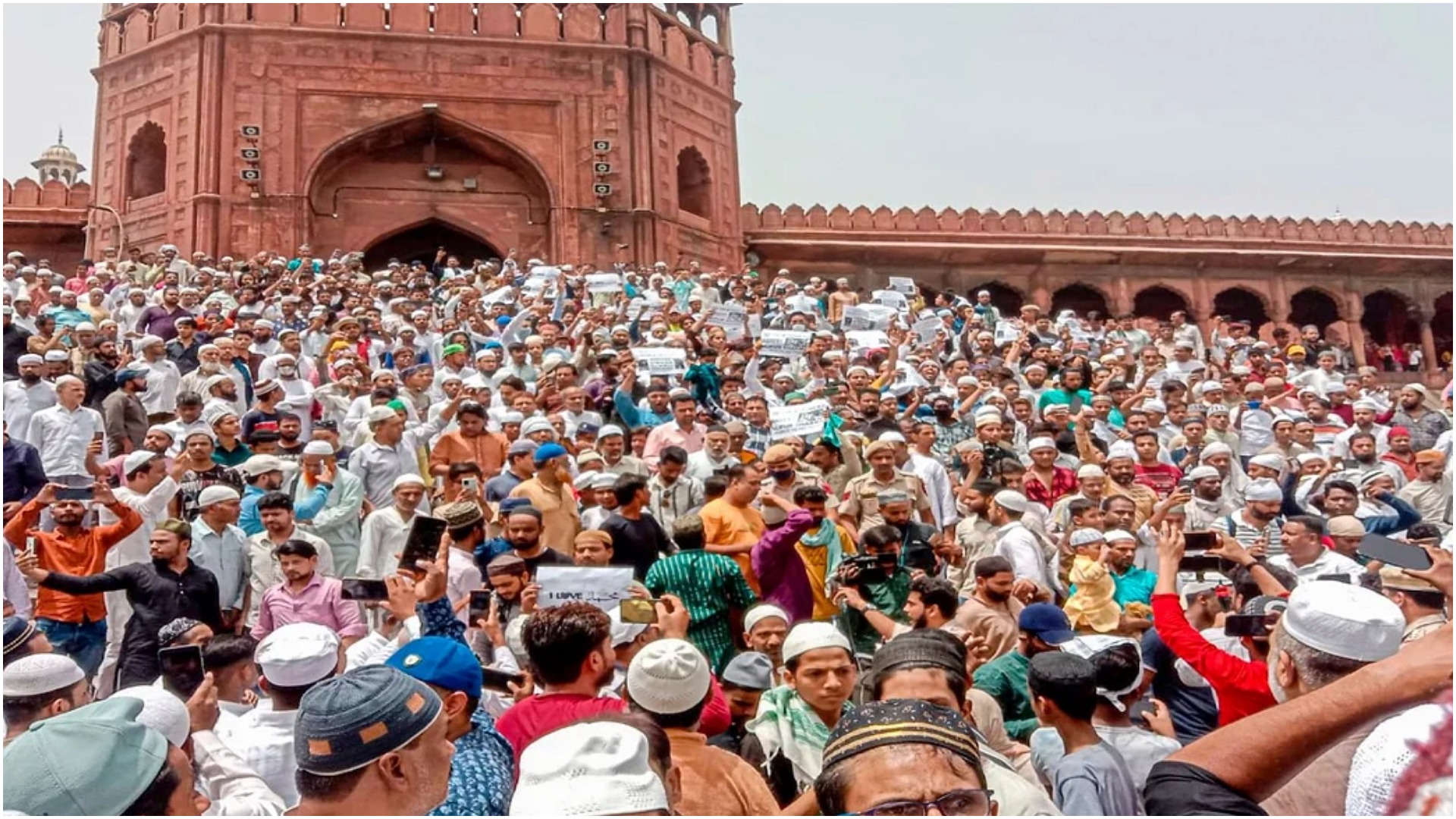 Jama masjid protest news : प्रदर्शन मामले में दिल्ली पुलिस ने दर्ज की FIR | Totaltv