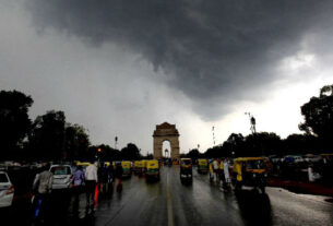 Delhi weather update, दिल्ली मे मौसम हुआ सुहावना, लोगों को मिली गर्मी से राहत...