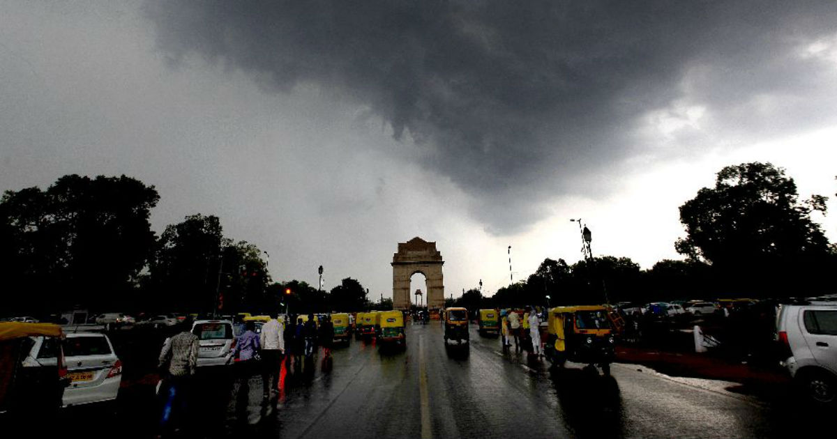 Delhi weather update, दिल्ली मे मौसम हुआ सुहावना, लोगों को मिली गर्मी से राहत...