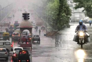Delhi Traffic Update, दिल्ली में बारिश से बुरा हाल , देखे किस रास्ते पर नहीं मिलेगा..