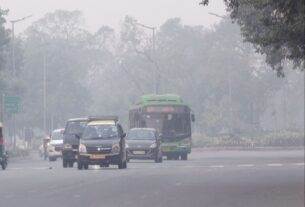 Pollution level near me, राजधानी दिल्ली की आबोहवा हुई खराब, Air Quality.......