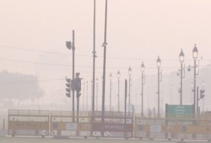 Delhi pollution news, राजधानी दिल्ली में वायु की गुणवत्ता सबसे खराब स्तर पर दर्ज...