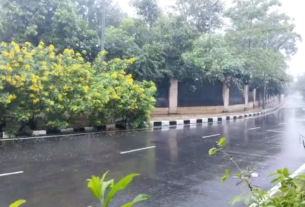 Delhi ncr weather update, Weather Update: दिल्ली में लगातार हो रही बारिश......