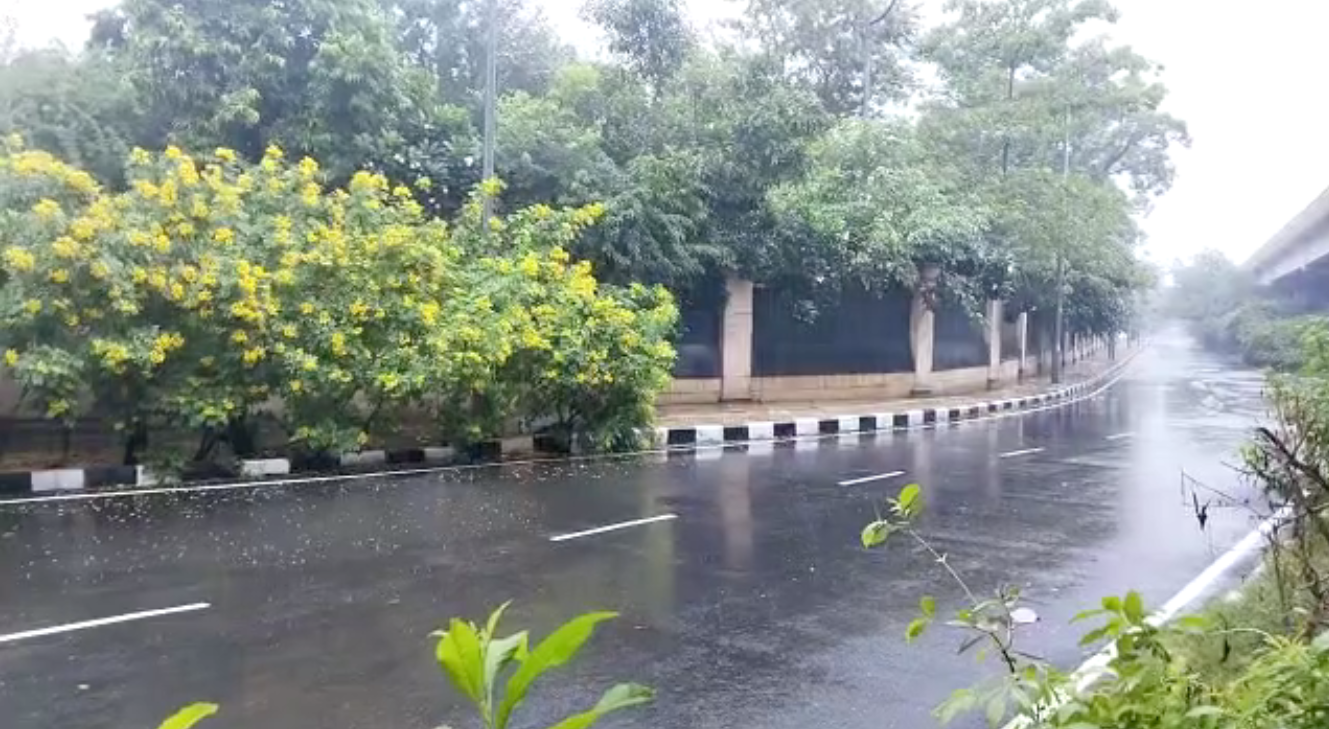 Delhi ncr weather update, Weather Update: दिल्ली में लगातार हो रही बारिश......