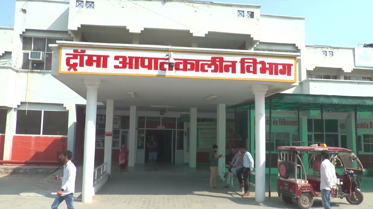 Haryana Crime News, सिरसा के नागरिक अस्पताल में देर रात हुए हंगामे के दौरान...