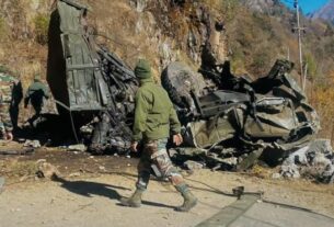 Sikkim indian army mishap news, सिक्किम में बड़ा हादसा, सेना का ट्रक खायी में ...