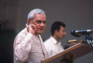 Atal Bihari Vajpayee Jayanti, अटल बिहारी जयंती: देश को अटल रखने वाले उस .....