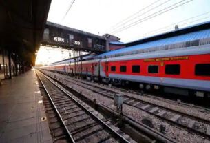 Nilanchal express passenger death, रेलवे की लापरवाही से दर्दनाक हादसा....
