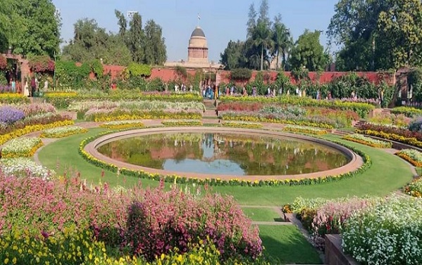 New name mughal garden, मुगल गार्डन का बदला नाम, नई पहचान के साथ 31 ....