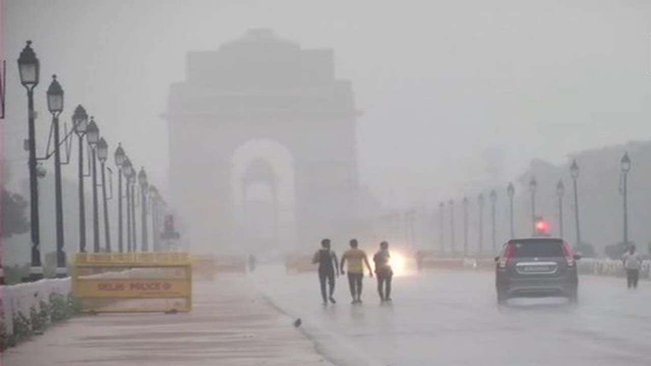 Delhi Weather Update, ठंड के सितम में डूबी दिल्ली, मौसम विभाग ने दी चेतावनी....