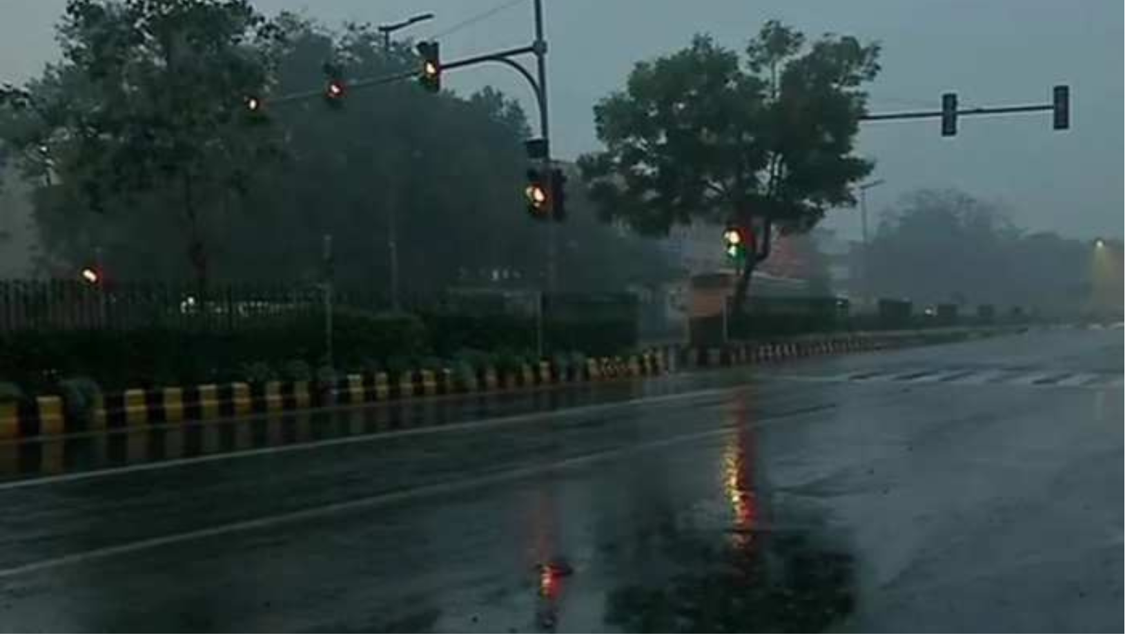 Delhi Weather Today, दिल्ली में मौसम फिर से लेगा करवट, अलर्ट हुआ जारी.......