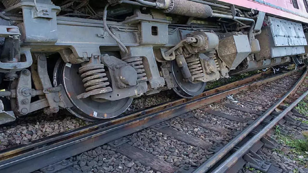 North Western Railway, राजस्थान में हुआ बड़ा ट्रेन हादसा, 8 कोच पटरी से उतरे.....