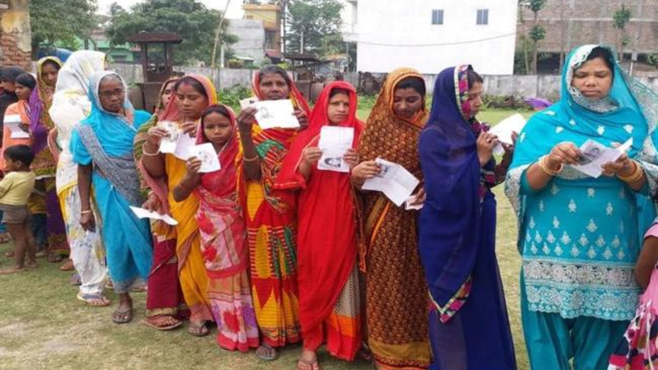 Tripura election live, त्रिपुरा चुनाव में जारी है वोटिंग इतने प्रतिशत हुई वोटिंग.......