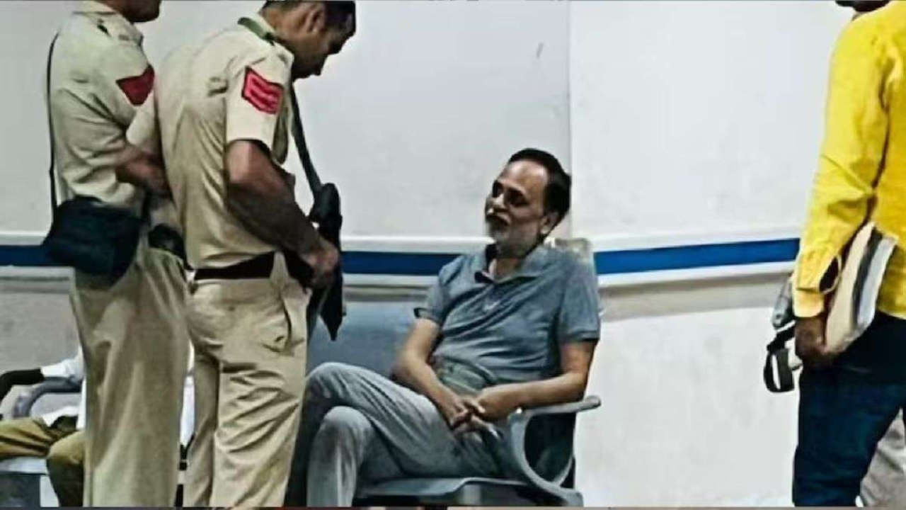 Satyendar Jain,जेल के बाथरुम में गिरे सत्येंद्र जैन, DDU अस्पताल में कराया गया...