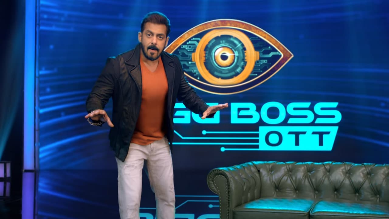The first weekend of Bigg Boss OTT 2 was a bang, the family members had to listen to Salman's scolding