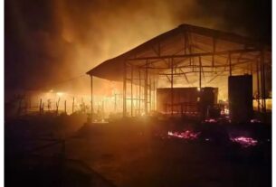 Chhattisgarh: A massive fire broke out in the residential girls' POTA cabin in Bijapur, a four-year-old girl got burnt. in hindi news