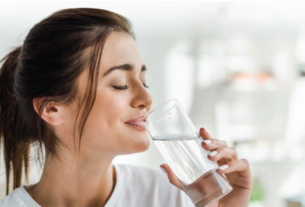 Benefits, water health benefits, Health benefits of water, How much water should you drink, Water Health Benefits, water benefits,