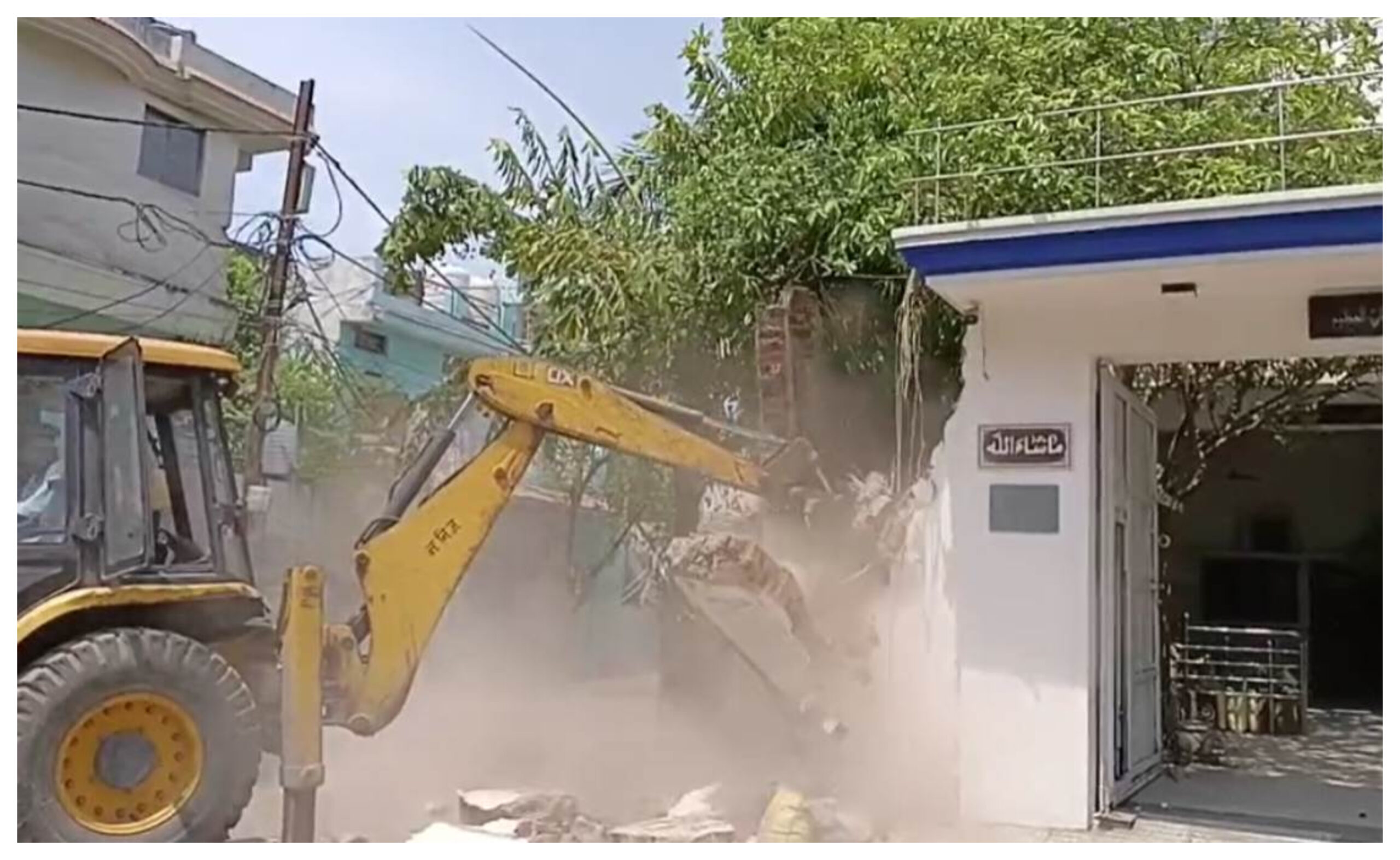 Madhya Pradesh: Big action on Jabalpur scrap warehouse explosion case, bulldozer hits warehouse owner's brother's house