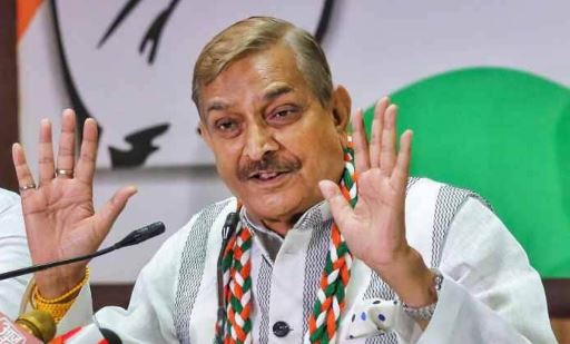 Political News: Congress leader Pramod Tiwari said that sending the Chief Minister to jail before the elections is dictatorial, Political News in hindi, Congress, Aam Admi Party, Bjp, Totaltv news in hindi