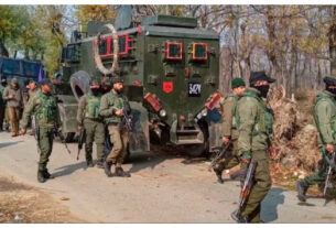 Jammu Kashmir: Search operation of security forces continues in Poonch, jammu-state,jammu kashmir news, security vehicle firing, Firing on security vehicle, jammu Kashmir army, jammu Kashmir police,Jammu and Kashmir news, #jammukashmir, #jammu, #firing, #police, #jammukashmir, #policeman
