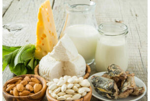 Calcium: Not only milk, these foods are also rich in calcium, calcium rich foods, calcium rich foods options, milk, ways to reduce premature skin aging, How can I look 20 years younger naturally, How can I delay my aging?, What are anti-aging foods?, what is collagen, protein, collagen benefits beej, anti ageing foods benefits, anti ageing foods benefits, anti ageing foods for fat loss, anti ageing foods benefits for weight loss and fat loss, anti ageing foods for reduce belly fat, dry fruits-youtube-facebook-twitter-amazon-google, #calcium, #foods, #orange, #juice, #milkshake, #cowmilk, #yogurds-totaltv live, total news in hindi
