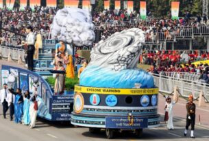 Republic Day Parade: Tableaus of ministries of Tripura, Karnataka, Delhi, Haryana, West Bengal came out on the duty path, DELHI NEWS,Republic Day,Republic Day 2025,India Republic Day,Happy Republic Day, Republic Day Parade, Delhi Hindi News, Delhi Tableau, Delhi News, Republic Day, Republic Day 2025, 75th Republic Day, Delhi Tableau, Republic Day Parade , Republic Day Tableau, Path of Duty
