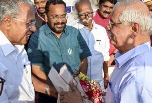 Political News: Rajendra Vishwanath Arlekar replaces Arif Mohammad Khan, takes oath as Governor of Kerala, Political News, Rajendra Vishwanath Arlekar, Raj Bhavan, Kerala, Chief Justice Justice Nitin Jamdar, Arif Mohammad Khan, Bihar, Chief Minister Vijayan, Kerala Assembly Speaker A. N. Shamseer,