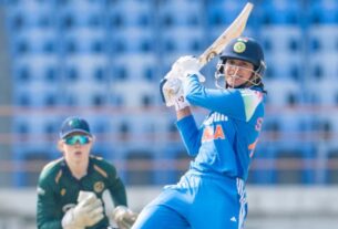 IND W vs IRE W: Smriti Mandhana became the batsman to score the fastest century in women's ODI for India., IND W vs IRE W, Smriti Mandhana, Fastest Century for India in Womens, Smriti Mandhana, Harmanpreet kaur, IND W vs IRE W, Ind w vs Ire w 3rd odi, Smriti Mandhana ODI Century, India Women, Smriti Breaks Harmanpreet record
