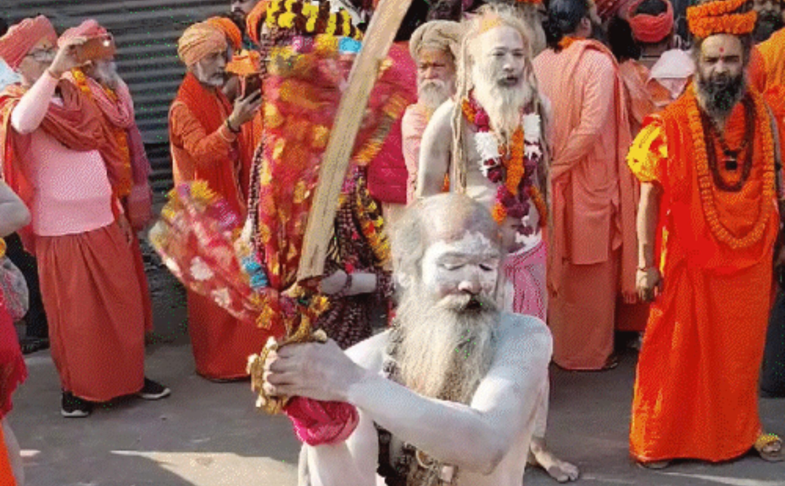 Uttar Pradesh: Preparations for Mahakumbh intensified in Prayagraj, sages and saints of Shri Panchayati Mahanirvani Akhara entered. Mahakumbh 2025 Live Updates, Kumbh Mela 2025 Live, 2 January 2025 Live updates, mahakumbh 2025 news, maha kumbh mela 2025, mahakumbh 2025 ki taiyari, prayagraj mahakumbh 2025, mahakumbh 2025 update, mahakumbh 2025 bath date, mahakumbh 2025 prayagraj, mahakumbh prayagraj 2025, Kumbh Mela 2025, Prayagraj Mahakumbh 2025,