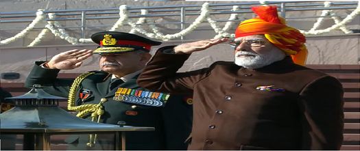 PM Modi, PM Modi Dress up, Pm Modi Dress on Republic Day, Republic Day, Pm Modi Saffron Turban, PM MOdi Pagdi, PM Modi Dress,