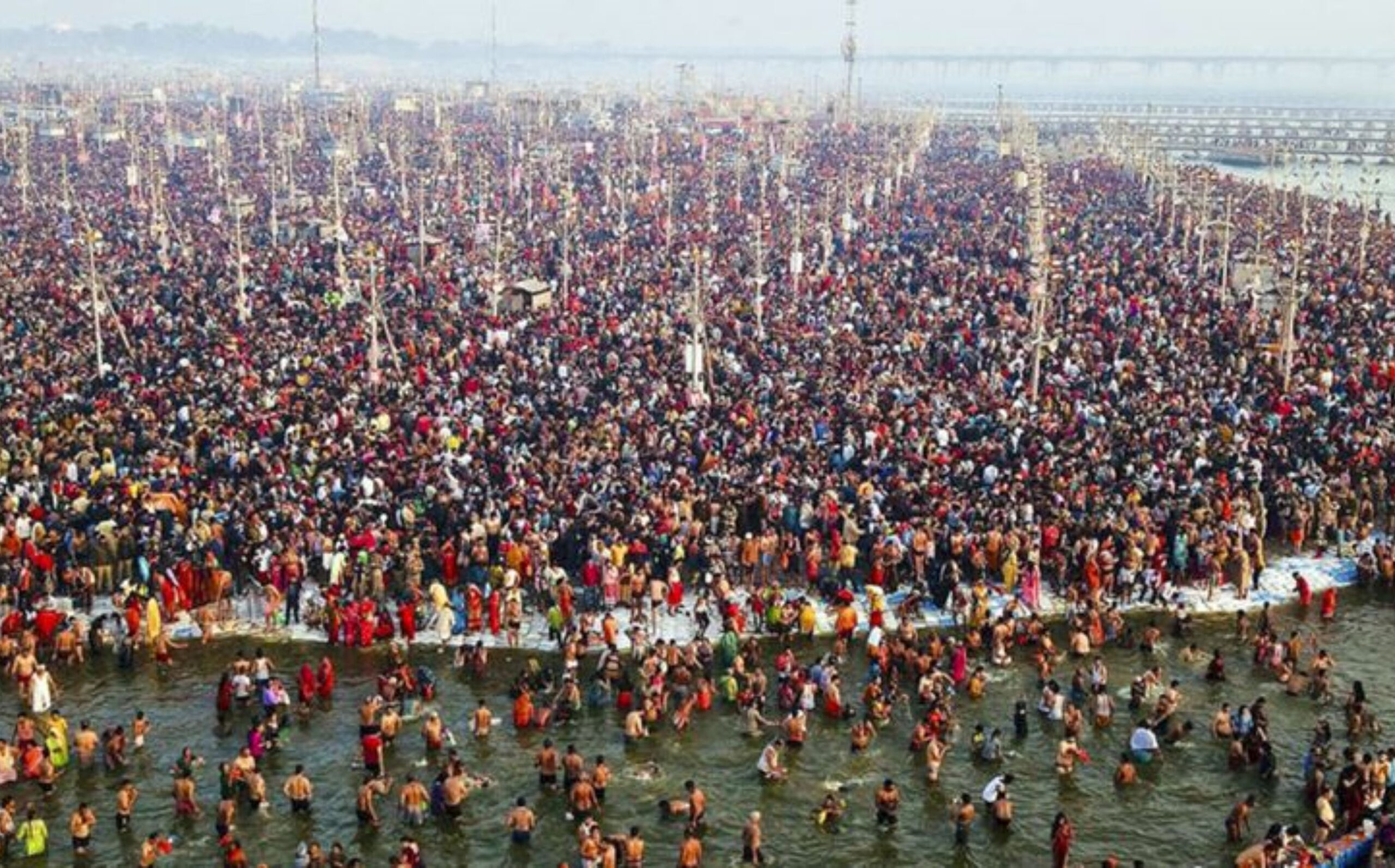 Mahakumbh 2025: More than 73 lakh devotees took a dip in Sangam on Maghi Purnima. Prayagraj Mahakumbh 2025, Mahakumbh 2025, Mahakumbh Crowd, Mahakumbh Devotis, Mahakumbh Maghi Purnima, Mahakumbh Snan, Mahakumbh Sangam Snan,