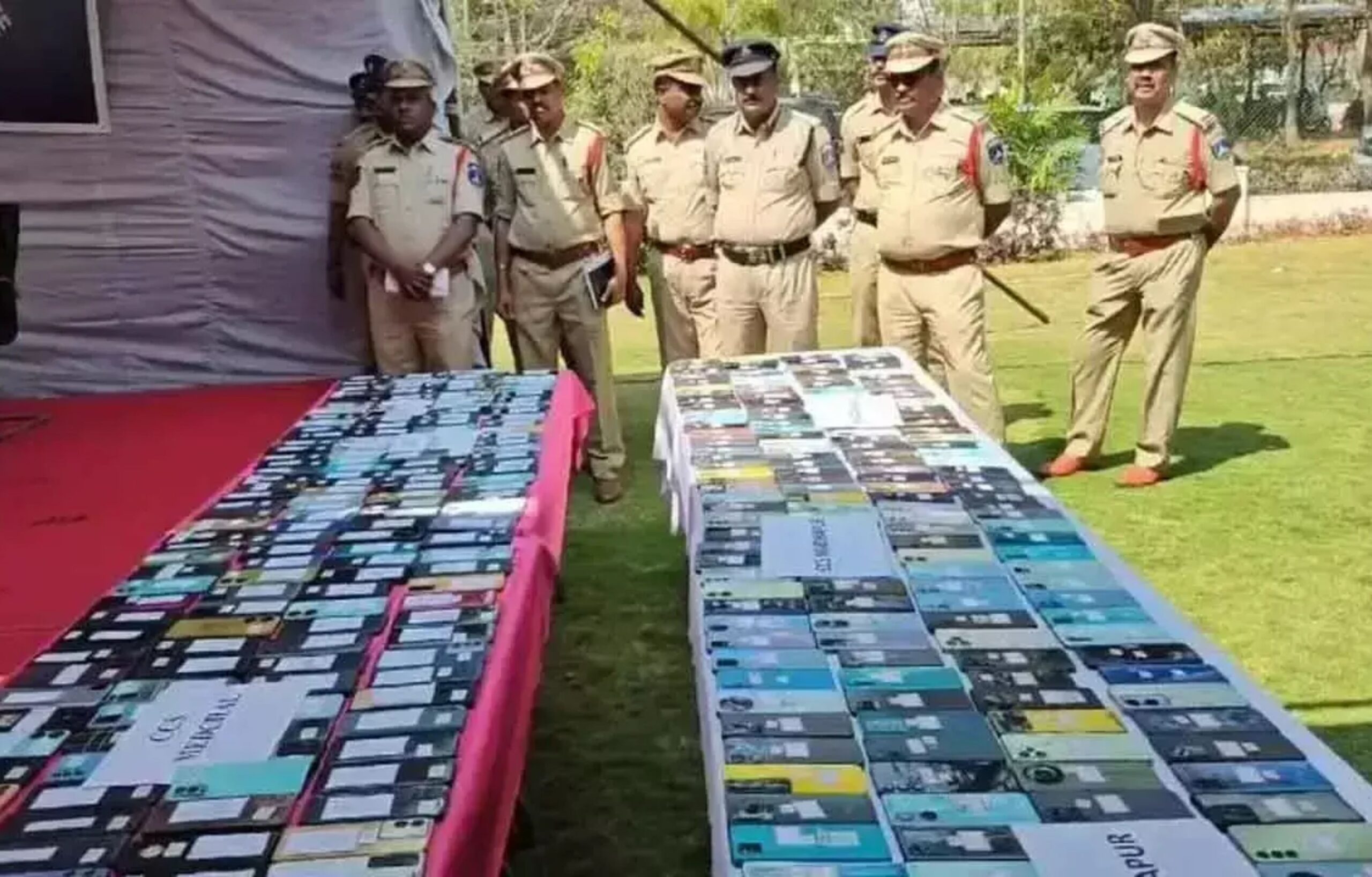 Crime News: Police in Hyderabad recovered 1,016 stolen mobile phones through CEIR portal. Telangana Police, Telangana Police Latest News, Telangana News, Care Portal, Telangana First Position in India, Telangana DGP