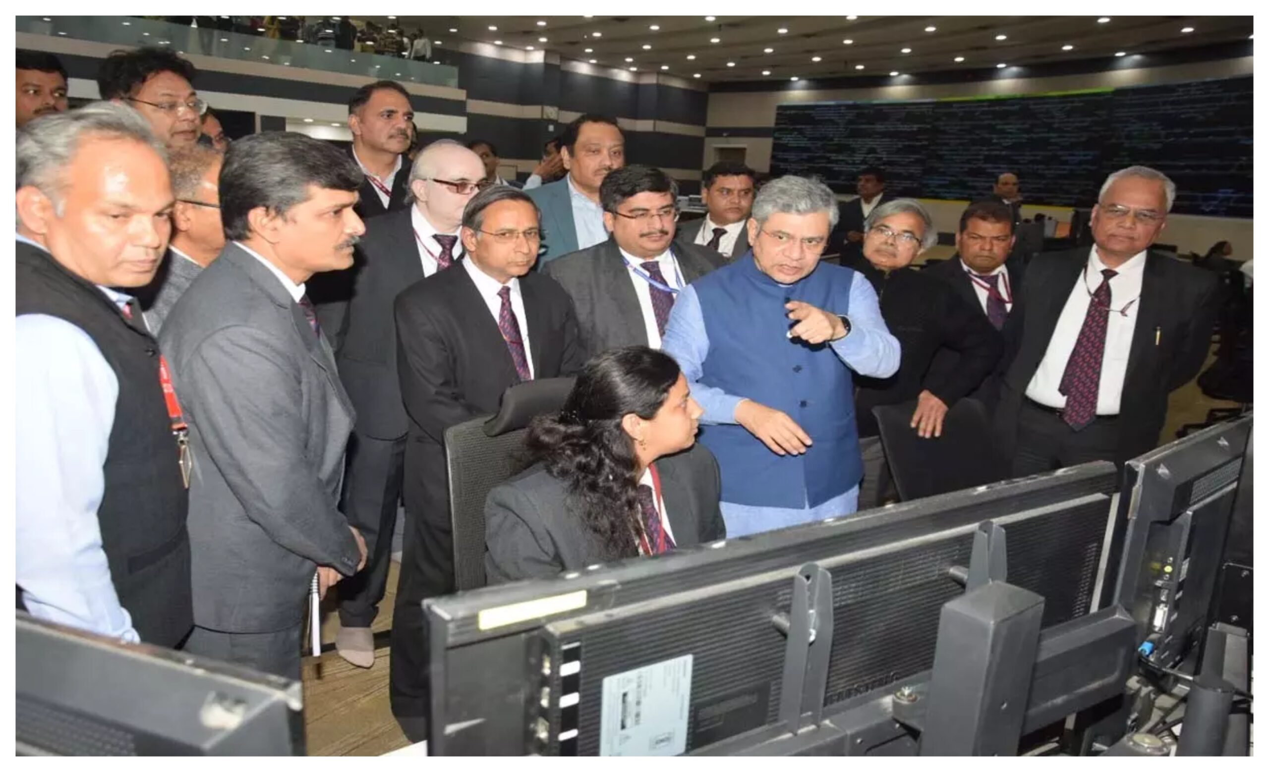 Mahakumbh 2025: Do not pay attention to rumours, everything is arranged at Prayagraj Railway Station – Railway Minister Ashwini Vaishnav,