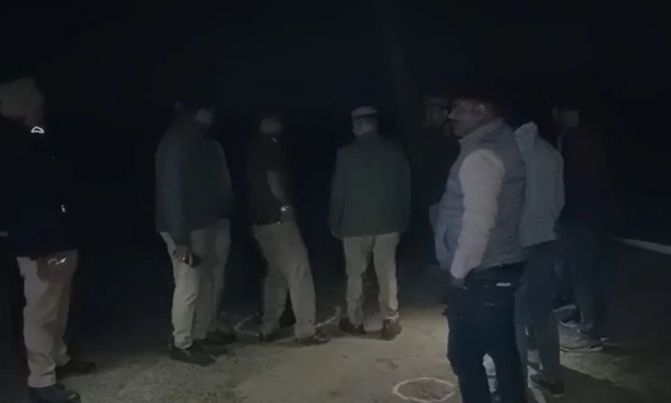 Uttar Pradesh: Big action by Lucknow Police, criminal Saif arrested with a reward of Rs 25 thousand, Uttar Pradesh News, Uttar Pradesh Hindi News, Lucknow Police encounter with criminal, Lucknow Police arrested criminal with reward of Rs 25,000, Lucknow Encounter News, after the encounter police arrested criminal Saif, Uttar Pradesh News, Uttar Pradesh Hindi News, Lucknow Police in Badmaash Encounter, Lucknow Police caught the criminal carrying a reward of Rs 25,000, Lucknow Encounter News, Police arrested the criminal Saif after the encounter.