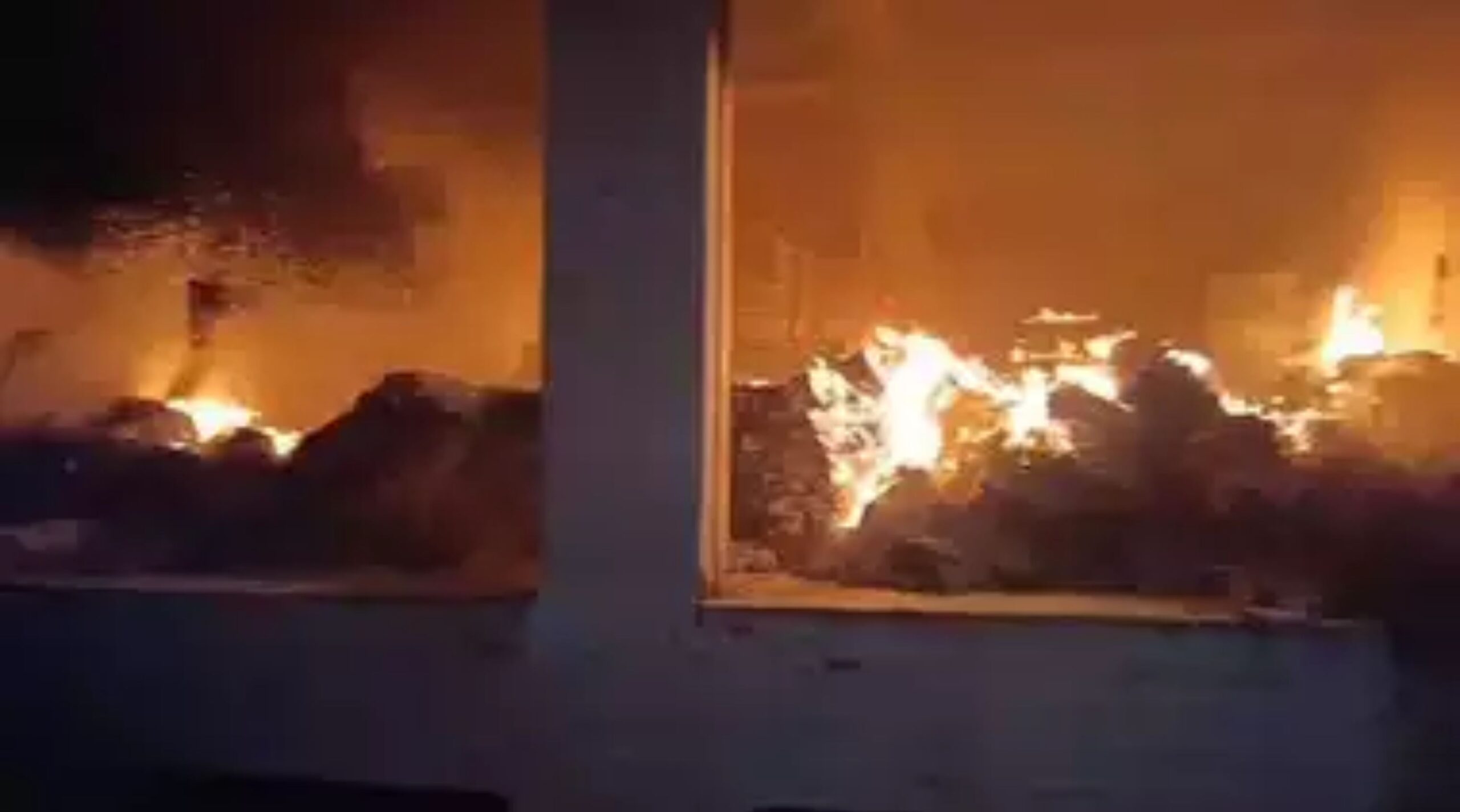 Uttar Pradesh: Fire in polythene factory in Hathras... 1 person dead, 2 injured, Hathras News, stampede in Hathras, UP News, polythene ban, fire incident, Fire in Plant, polythene ban law, death due to arson, fire incident death, UP news