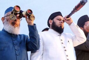 Ramadan: The moon of Ramadan was not seen anywhere in the country, the first fast will be on Sunday, Ramzan Mubarak, time of Sehri and Iftari, moon not seen in Lucknow, Ramzan moon, month-e-Ramzan, first Roza, Taraweeh prayers, Ramzan Mubarak, time of Sehri and Iftari, moon not seen in Lucknow, Ramzan moon, month-e-Ramzan, first Roza, Taraweeh prayers