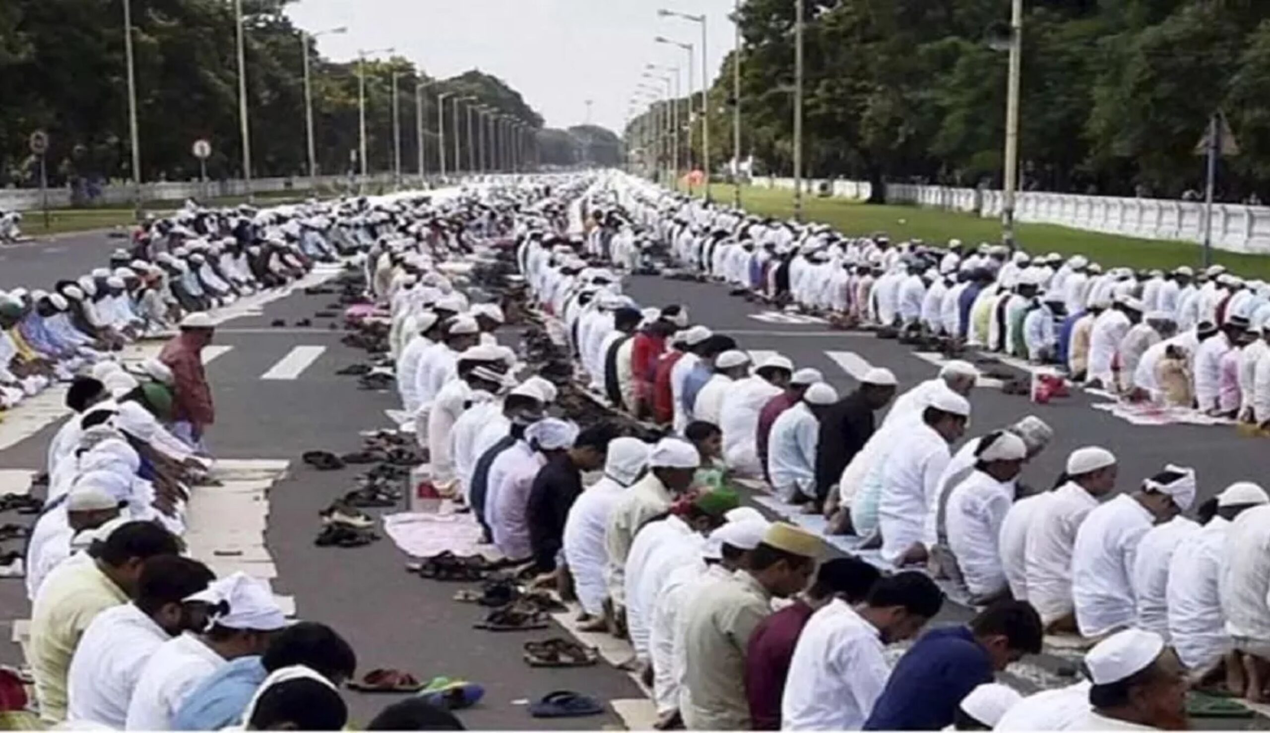 Eid Ul Fitr 2025: Meerut police alert before Eid, strict action will be taken against those who offer namaz on the road, meerut-city-crime,Eid-ul-Fitr, Namaz On Road, Meerut Police, Meerut SSP, Meerut News, Passport Cancel, Eid Ul Fitr Namaz,Uttar Pradesh news