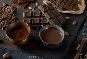 Dark Chocolate: Dark chocolate is no less than a boon for the skin, you will be surprised to know its benefits, Dark chocolate skin benefits, Chocolate for healthy skin, Benefits of dark chocolate for skin