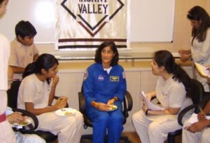 Haryana News: Wave of happiness at Kalpana Chawla's school on Sunita Williams' safe return, Sunita Williams, Kalpana Chawla, haryana news, astronaut, space mission, NASA, NASA astronauts Sunita Williams, Sunita Williams news, Sunita Williams return Update, Kalpana Chawla news, why Kalpana Chawla died, when Kalpana Chawla died, sunita williams present status, sunita williams latest news, NASA-SpaceX Mission, haryana hindi news, haryana news in hindi