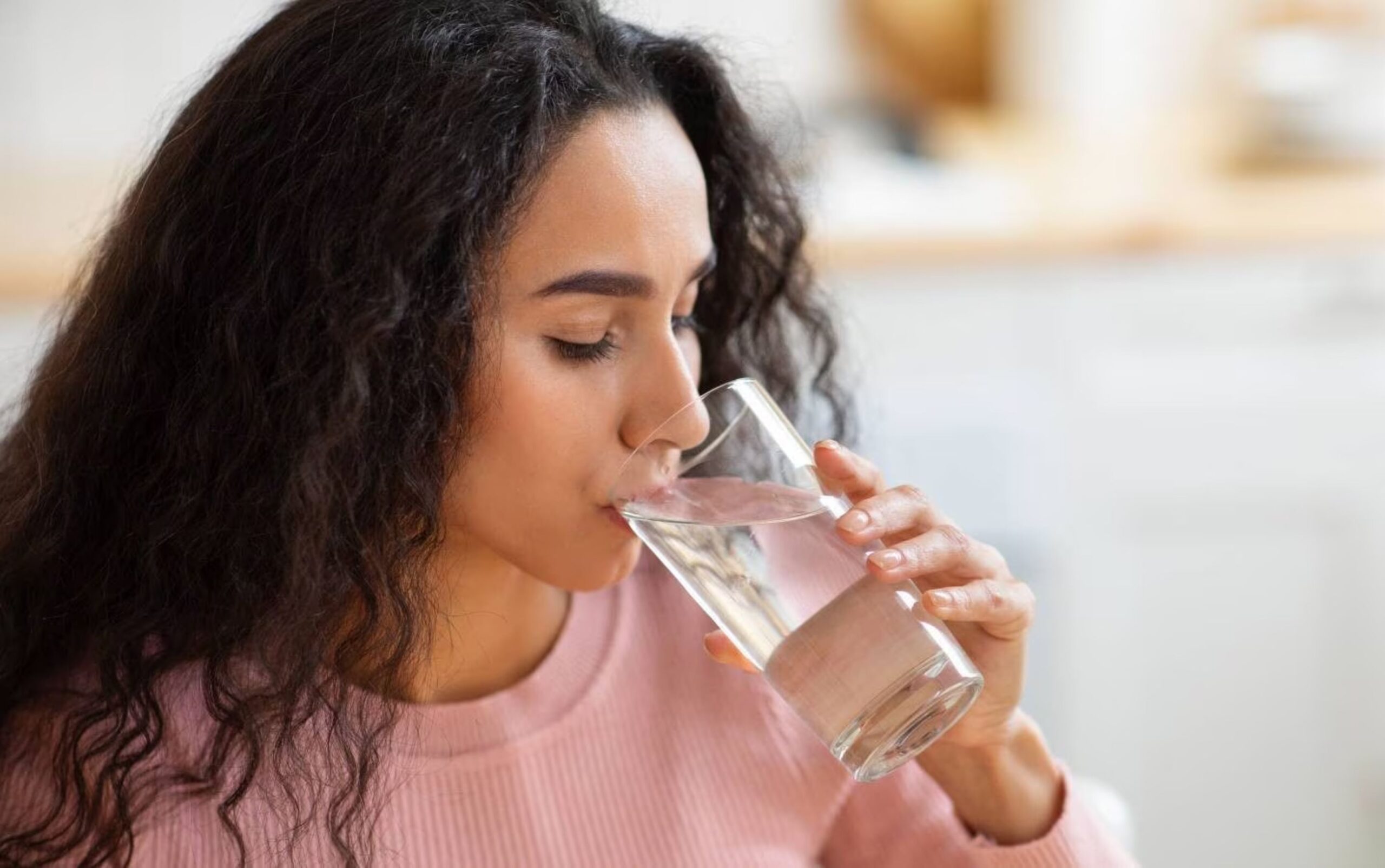 Morning Drink: Do you also drink lukewarm water in the morning? You will be surprised to know the benefits, warm water health benefits, health benefits of warm water, Drinking hot water benefits, benefits of drinking water in the morning, reasons to drink water in the morning, why to drink water empty stomach, benefits of drinking lukewarm water, what happens by drinking lukewarm water in the morning, benefits of drinking hot water, why should one drink lukewarm water