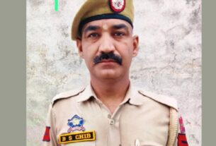 Jammu Kashmir: Jawan Balwinder Singh Chib martyred in Kathua encounter, family in mourning, Jammu Kashmir, Kathua Balwinder Singh Chib, Martyr Balwinder Singh Chib, Balwinder Singh Chib Family sacrifice, Balwinder Singh Chib three generations, Kathua Terrorist, Balwinder Singh Chib, Martyr Balwinder Singh Chib