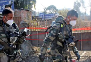 madhya-pradesh-ammonia-gas-leak-in-factory-causes-panic-workers-transferred, mp news, gas leak, ratlam gas leak, gas leaked from factory in ratlam, ratlam gas leak at midnight, gas leakage, ratlam gas leak, ammonia gas leak, ammonia gas leak from ice factory, ammonia gas leak ice factory ratlam, ratlam ice factory gas leak, ratlam news, #MPNews, #MadhyaPradesh, #ratlam, #gasleak, #factory, #ammonia, #LatestNews, #CrimeNews, #police