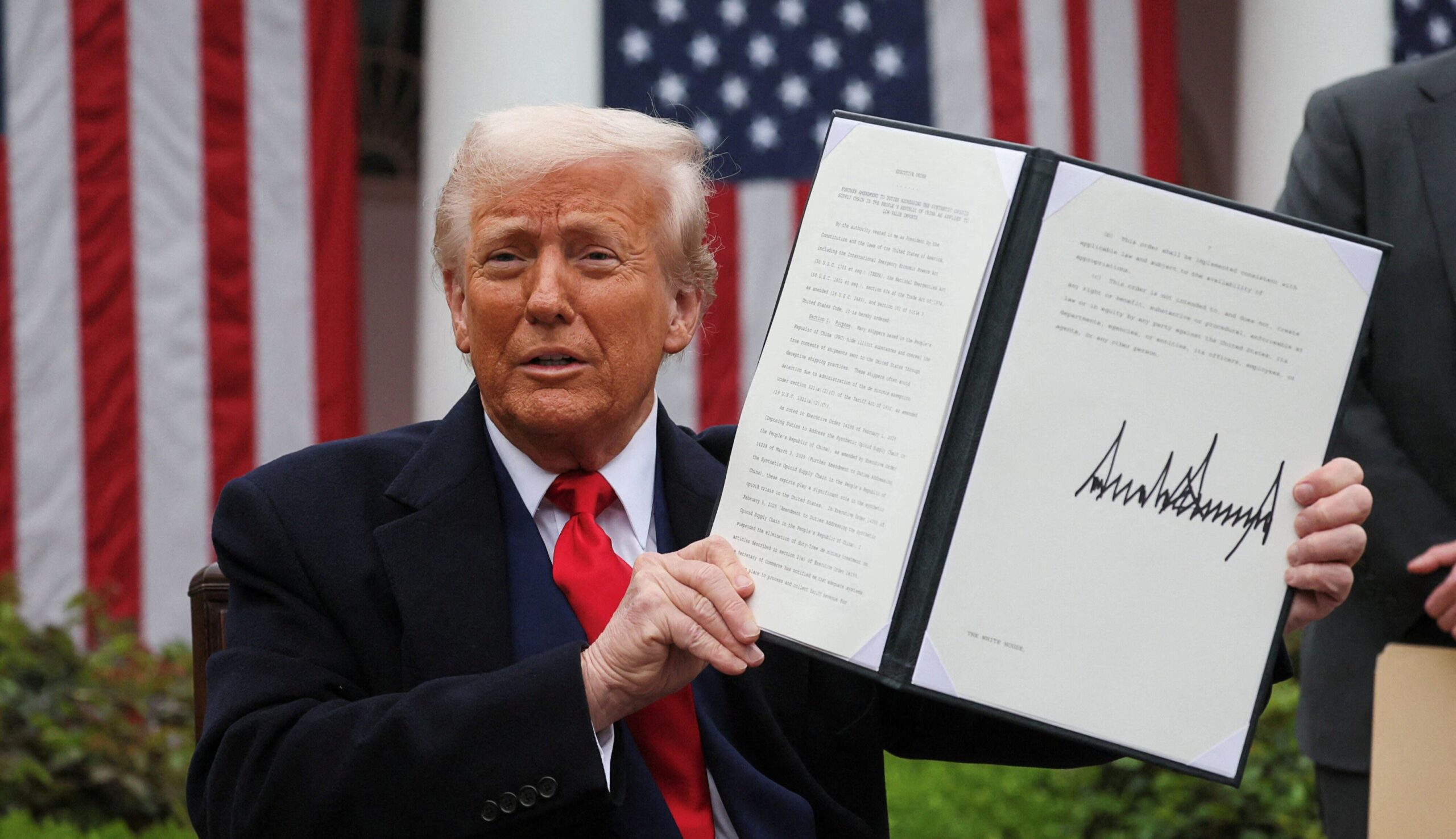America: In the White House document, the duty on India was reduced from 27 percent to 26 percent, Trump tariffs on india, trump tariffs, trump tariffs on china, tariff impact on india, trump tariffs india, u.s. tariffs on india, us tariffs on india, tariffs on indian goods, trump tariff india, trump india tariff, Business News in Hindi, Business Diary News in Hindi, Business Diary Hindi News