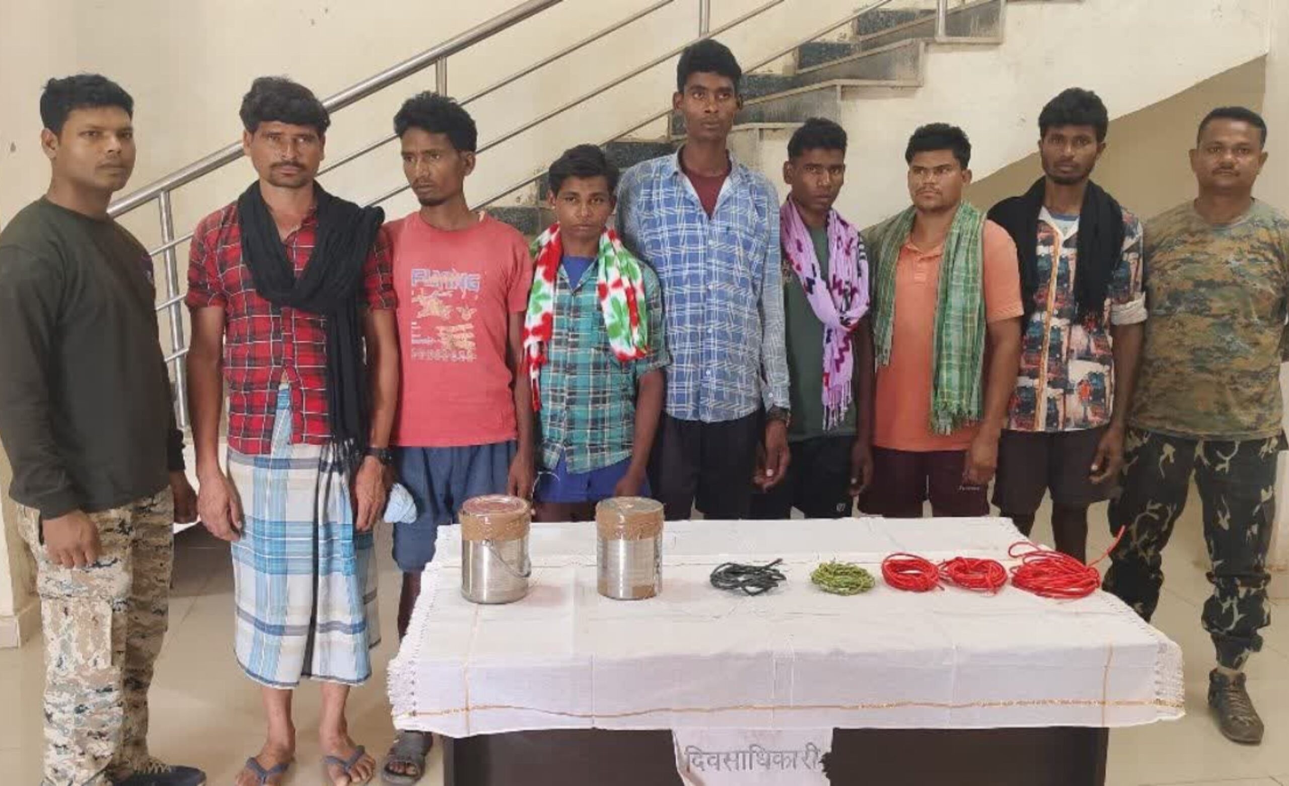 Chhattisgarh, 13 Maoists arrested in Bijapur, Chhattisgarh, were involved in murder and double murder, Campaign against Naxalites, Naxalites in Abujhmad, Naxalite weapons recovered, Abujhmad of Narayanpur, Force search operation, Campaign against Naxalites in Abujhmad, Naxalite weapons recovered