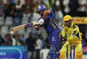 MI vs CSK Live Score: