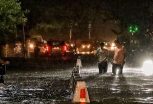 Delhi News: Heavy rain wreaked havoc in Delhi, woman and her 3 children died due to house collapse in Najafgarh, Delhi rain, Delhi rain news, Delhi rain update, house collapsed delhi, delhi-ncr news, rain in Delhi, strong winds in Delhi, Delhi rain news, Delhi rain photo, Delhi NCR news, Delhi NCR news, Delhi