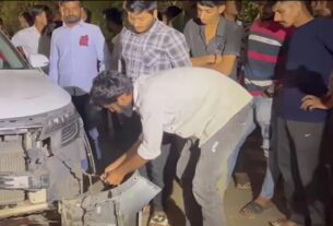 Accident News: 4 people died, two seriously injured in a car accident near Rajkot, Rajkot road accident, Rajkot road accident news, high speed car crushed 4 people, Gujarat, road accident in Gujarat- #rajkot #gujrat #CrimeNews #police #accident