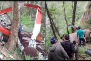 Helicopter crash in Uttarakhand, Uttarkashi helicopter accident, 5 killed in helicopter crash, Uttarakhand news, Char Dham Yatra, Kedarnath Yatra, उत्तराखंड में हेलीकॉप्टर क्रैश, उत्तरकाशी हेलीकॉप्टर हादसा, हेलीकॉप्टर क्रैश में 5 की मौत, उत्तराखंड न्यूज, चार धाम यात्रा, केदारनाथ यात्रा, बद्रीनाथ यात्रा, गंगोत्री यमनोत्री, उत्तराखंड में मौसम, Badrinath Yatra, Gangotri Yamunotri, weather in Uttarakhand